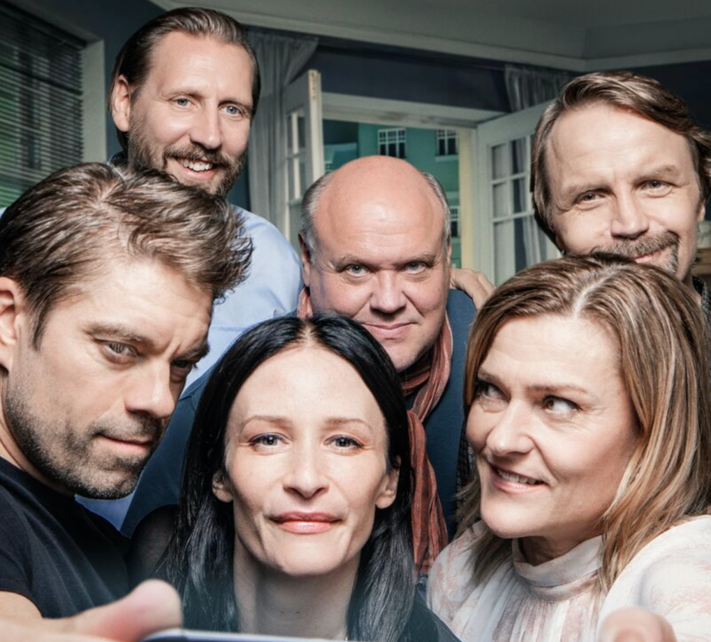 Feature film: Perfect Strangers / production design